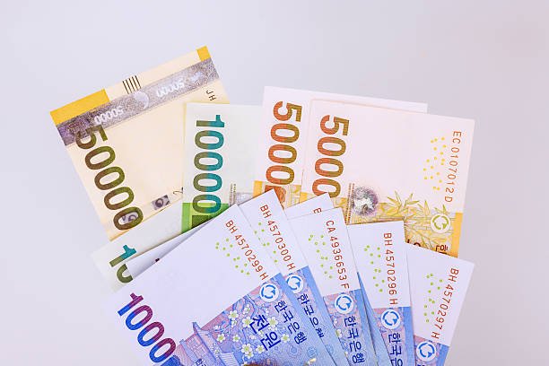 Counterfeit Banknotes1